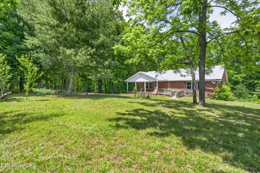 1161 Charlie Doss Rd, Jamestown, TN 38556 - #3