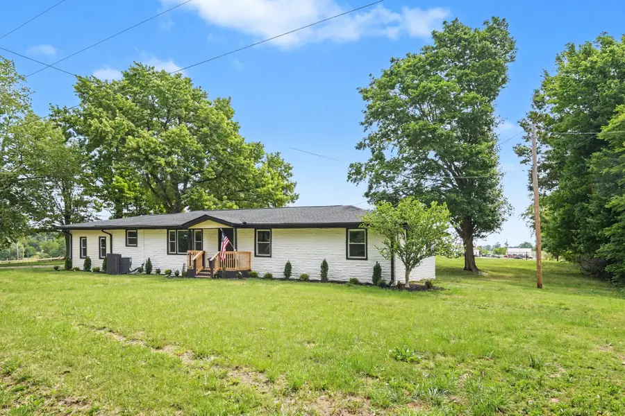 5963 Wayman Dunn Rd, Springfield, TN 37172 - #2