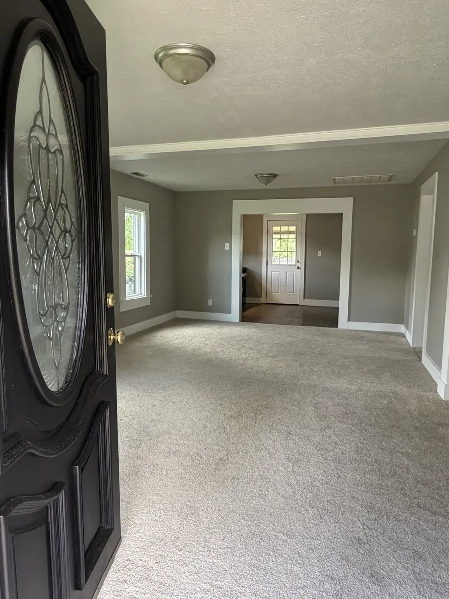 125 Walnut St, Cowan, TN 37318 - #3