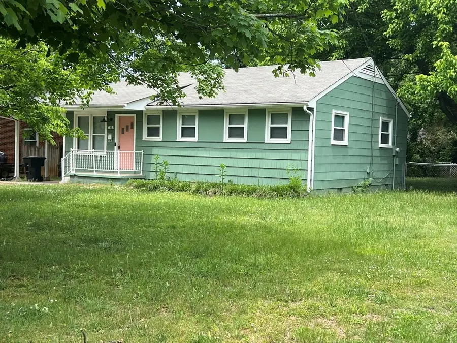 618 Spencer Dr, Murfreesboro, TN 37129 - #2