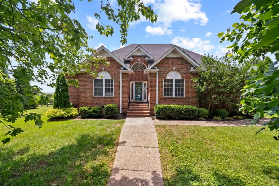 2801 Stacey St, Thompsons Station, TN 37179 - #2