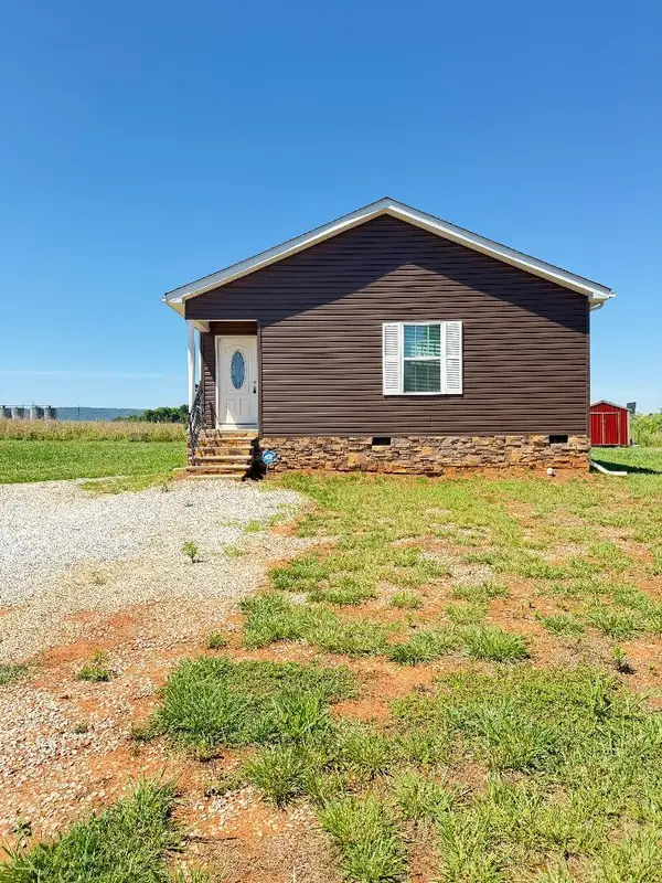 332 Slagtown Rd, Cowan, TN 37318