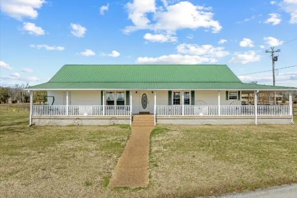 3261 Bell Rd, Watertown, TN 37184 - #1