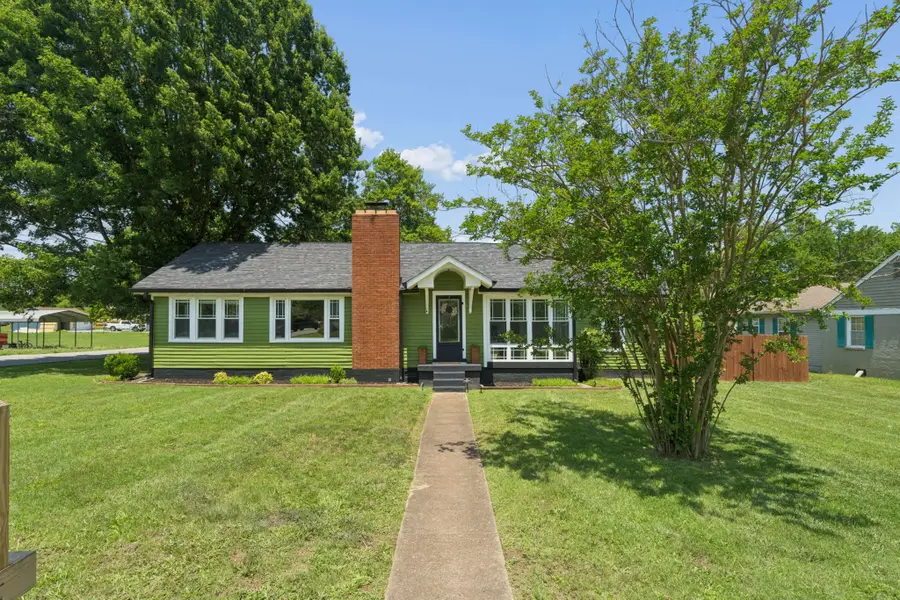 300 Drake St, Goodlettsville, TN 37072 - #3