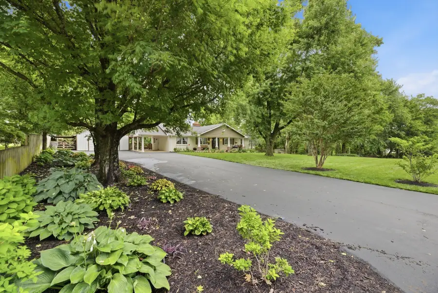 1166 Lake Rd, Nolensville, TN 37135 - #2