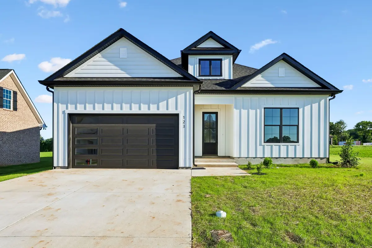 123 Lookout Dr, Winchester, TN 37398 - #1
