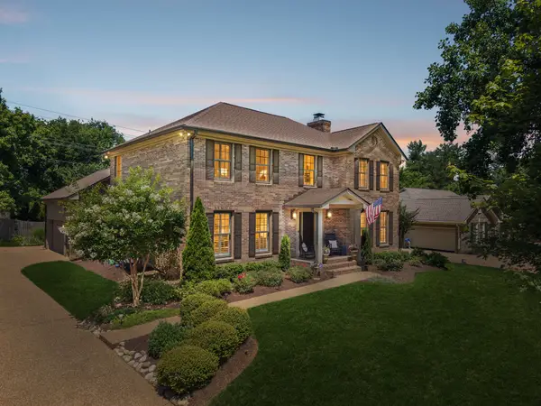 1520 Kinnard Dr, Franklin, TN 37064