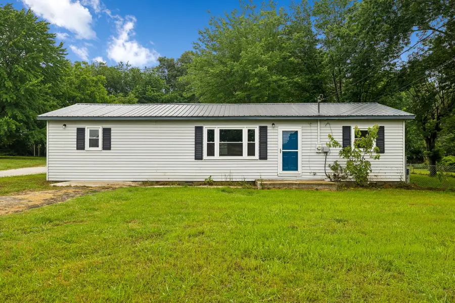 551 W 1st St, Hillsboro, TN 37342 - #3