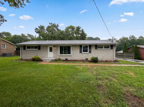 211 Isaac Dr, Goodlettsville, TN 37072