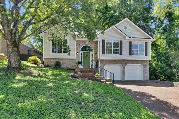 1476 Birchwood Cir, Franklin, TN 37064