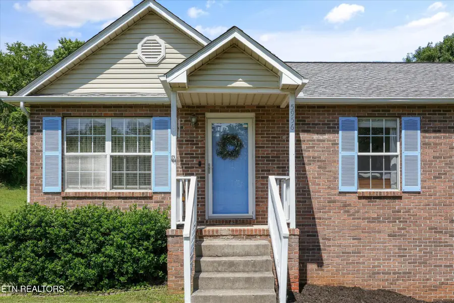 5956 Warrenpark Lane, Knoxville, TN 37912 - #3