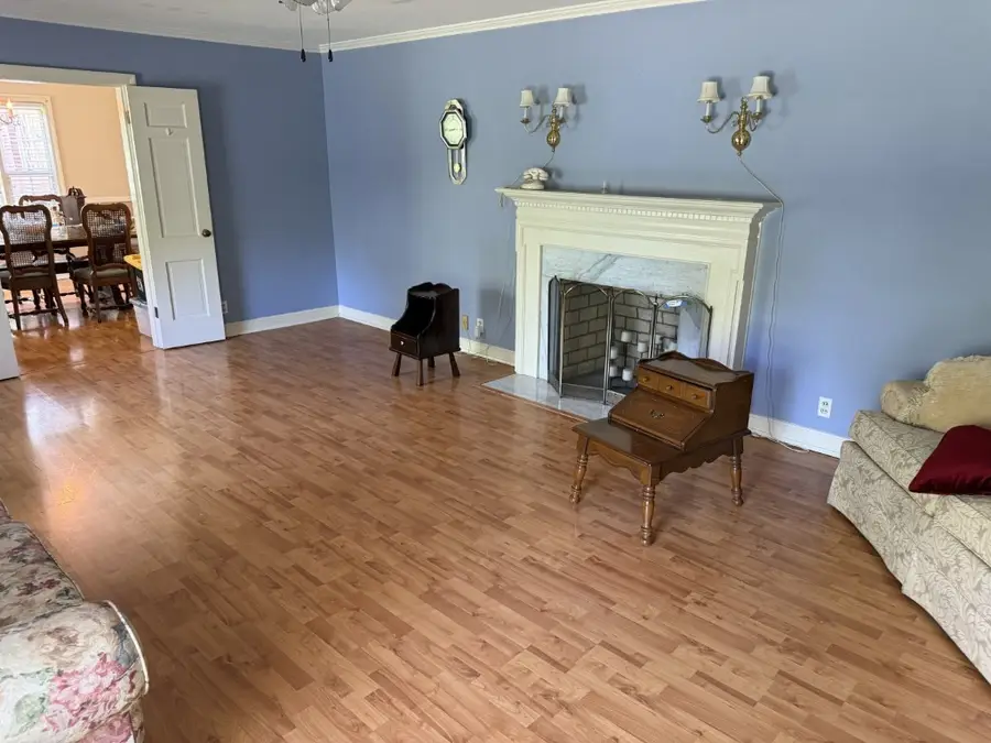 105 3rd Ave E, Springfield, TN 37172 - #3