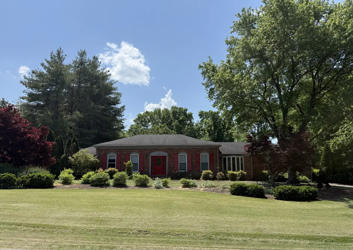 1206 Holly Hill Dr, Franklin, TN 37064 - #1