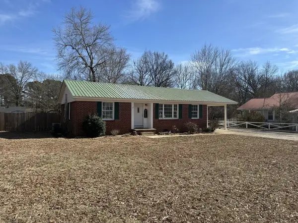 454 White Ave, Henderson, TN 38340