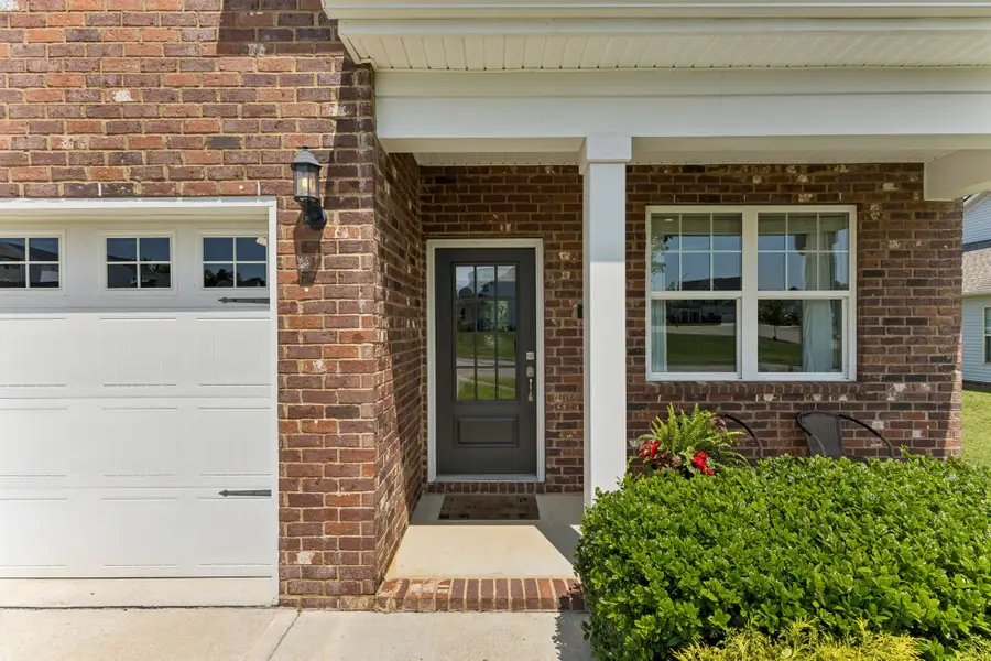 3041 Commonwealth Dr, Spring Hill, TN 37174 - #2