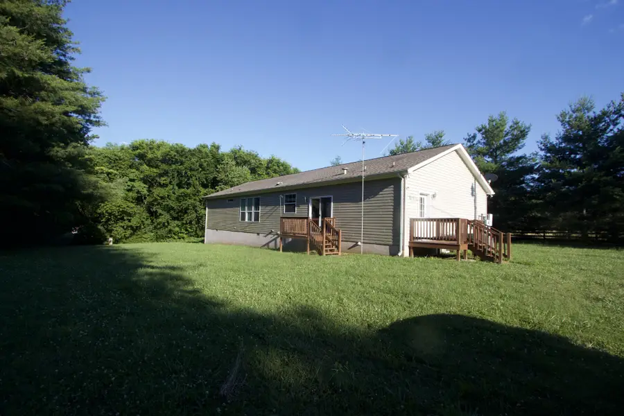 8238 Hawkins Rd, College Grove, TN 37046 - #3