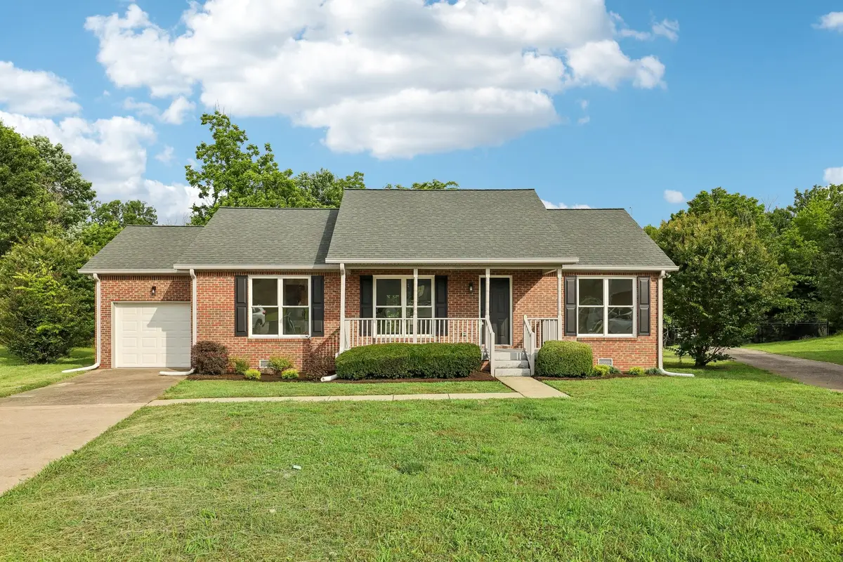 4016 Omaha Ct, Mount Juliet, TN 37122 - #1