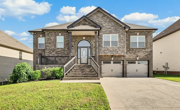 1132 Henry Place Blvd, Clarksville, TN 37042