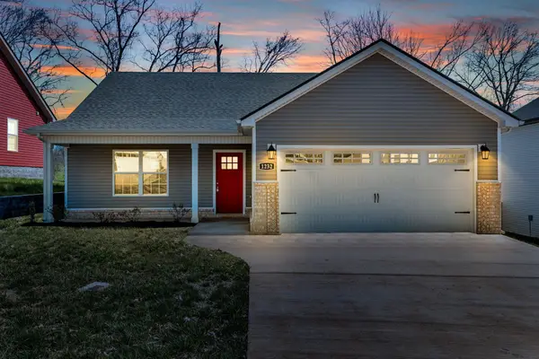 1232 Cardinal Creek Dr, Clarksville, TN 37040