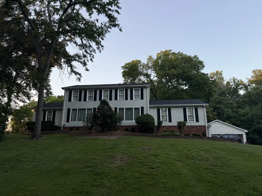 108 Wonder Valley Rd, Hendersonville, TN 37075 - #2