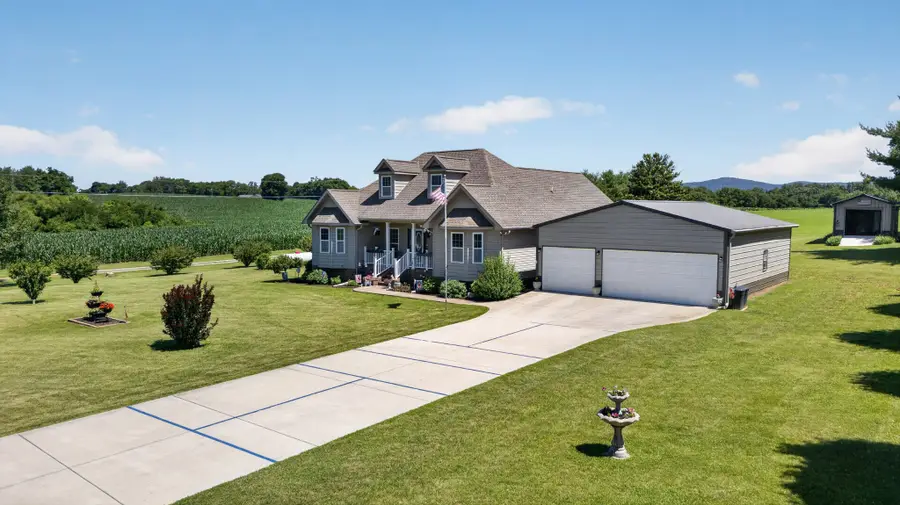 347 Keith Cove Rd, Cowan, TN 37318 - #3