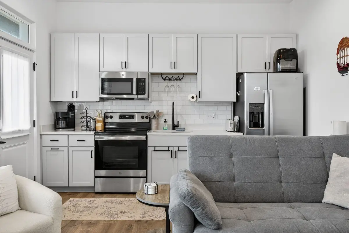 218 Hart St, Nashville, TN 37210 - #1