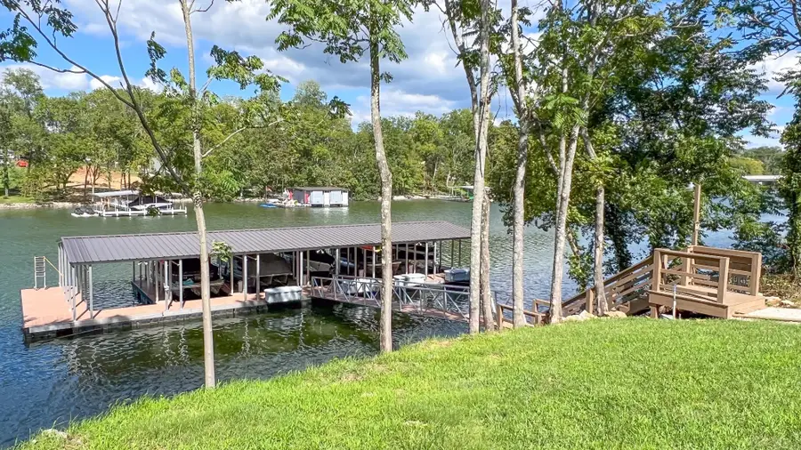 318 N Porter St, Winchester, TN 37398 - #3