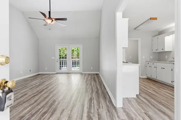 1310 Wisp Ct, Murfreesboro, TN 37128
