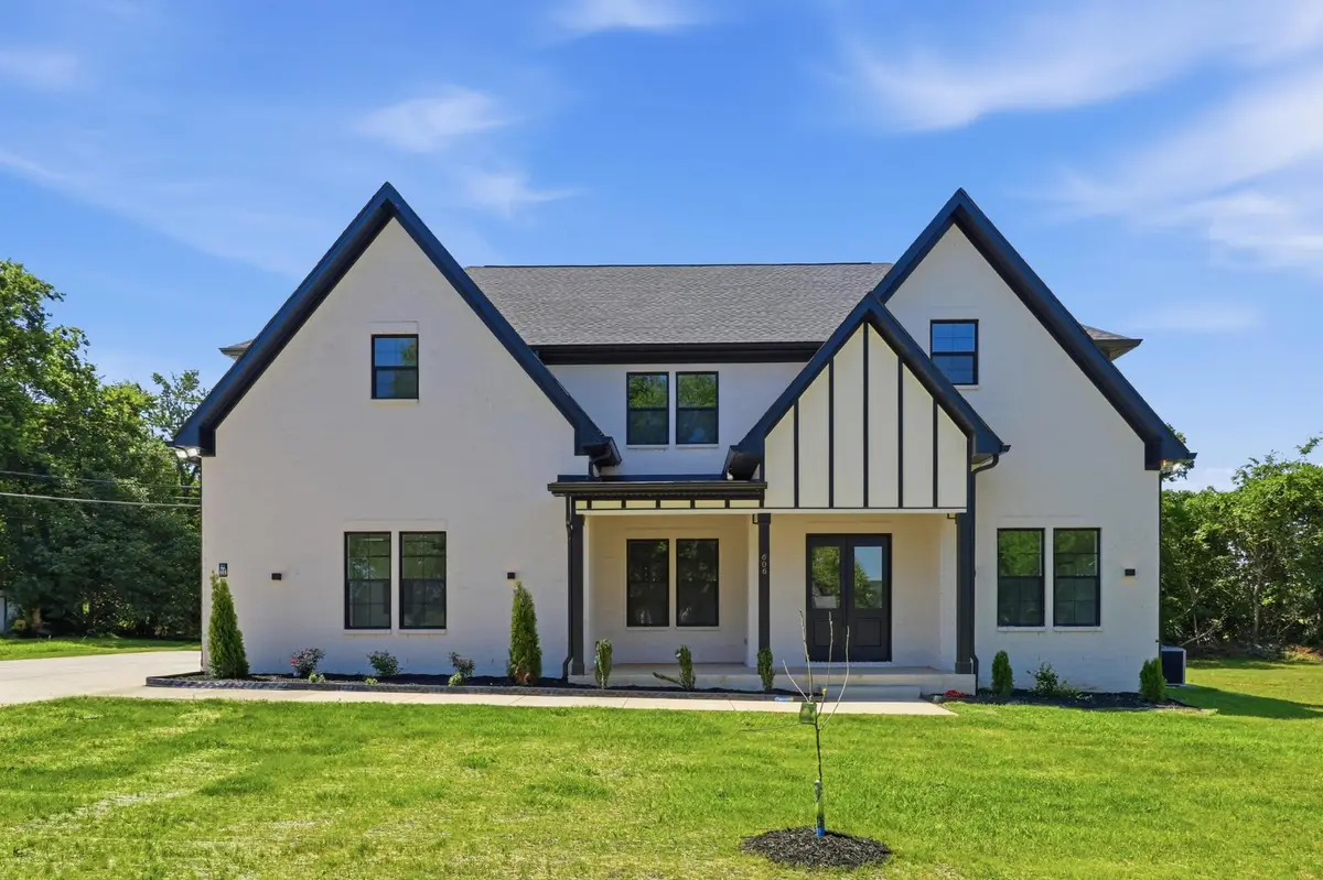 606 Rucker Rd, Murfreesboro, TN 37127 - #1