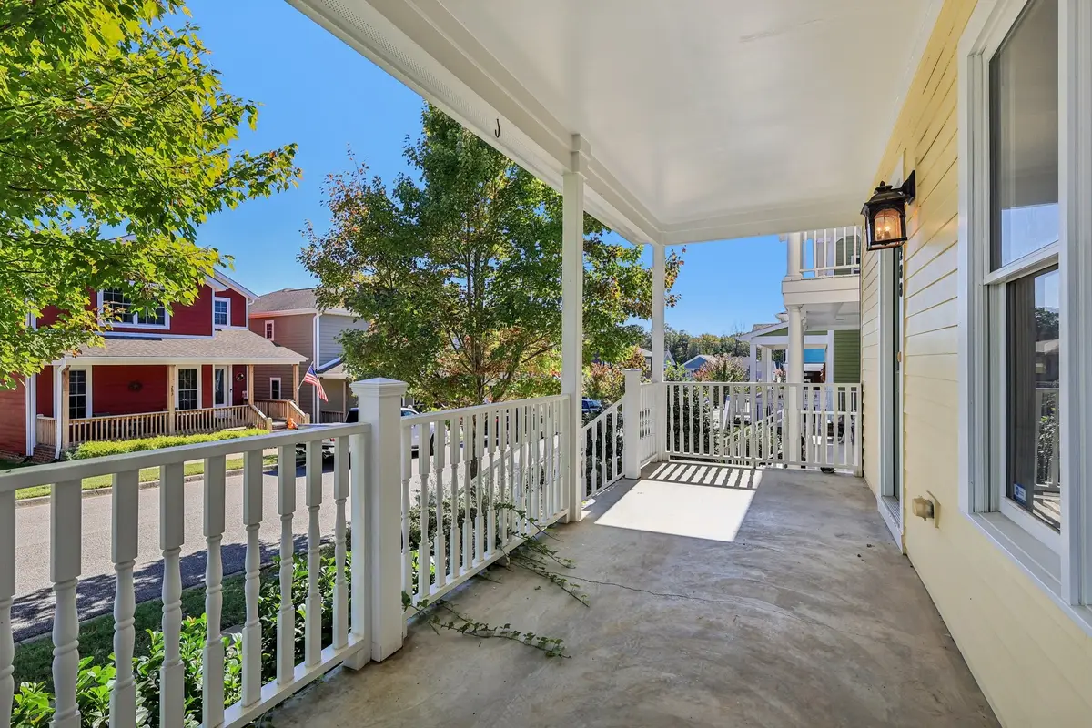 288 Augusta Ave, Pleasant View, TN 37146 - #1