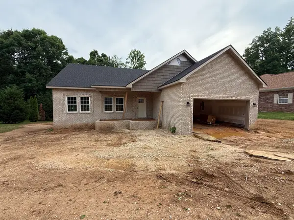 103 Lab Dr, Buchanan, TN 38222
