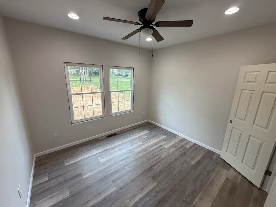 103 Lab Dr, Buchanan, TN 38222 - #3