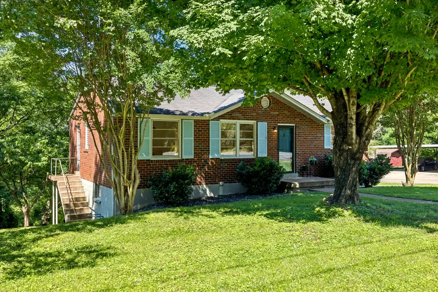 553 Brewer Dr, Nashville, TN 37211 - #2