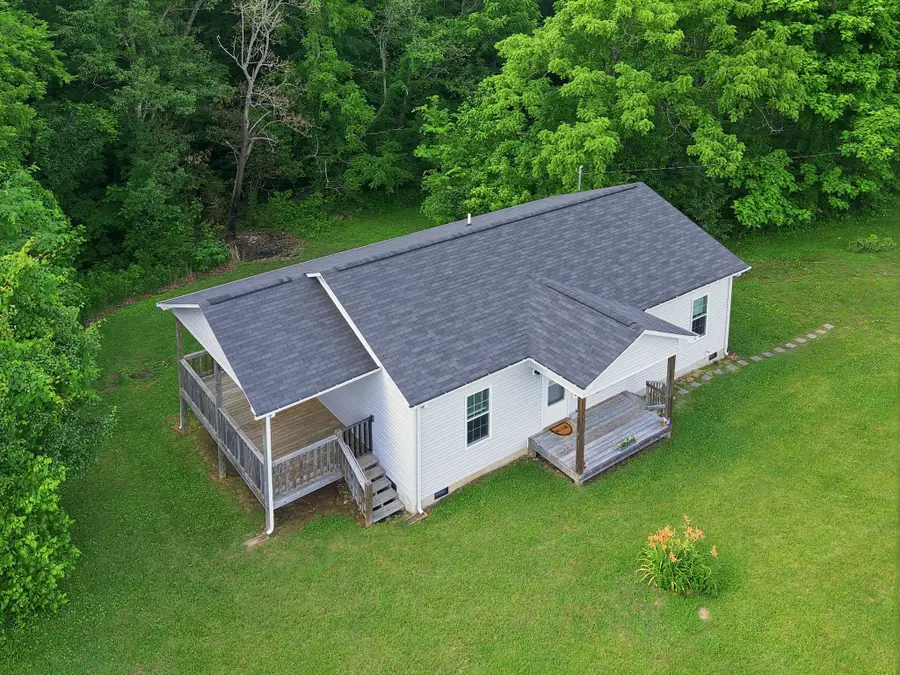 781 Sparta St, Spencer, TN 38585 - #2