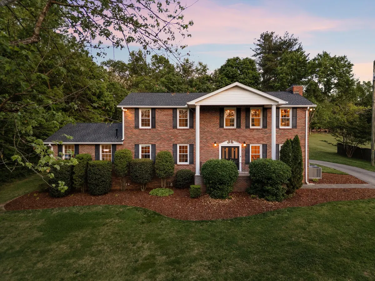 701 Edmondson Pike, Brentwood, TN 37027 - #1
