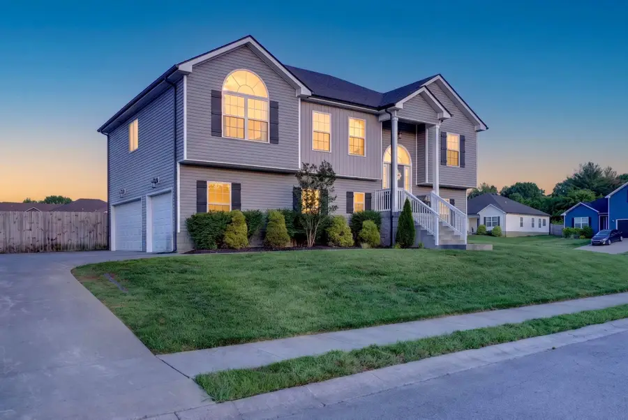 1585 Parkside Dr, Clarksville, TN 37042 - #3