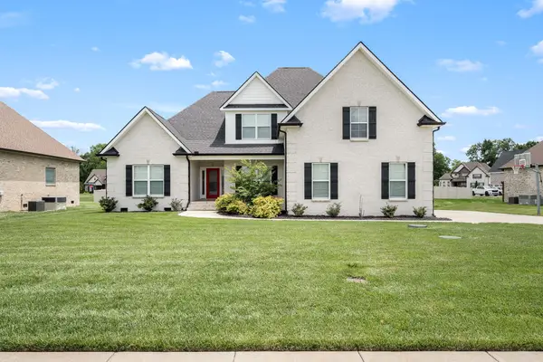 1505 Addi Jo Ct, Christiana, TN 37037
