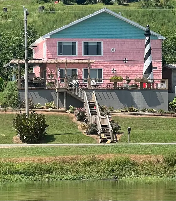 45 Creek View Ln, Waverly, TN 37185