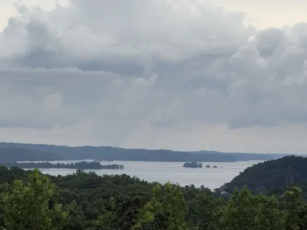0 Lake Ridge Dr, Stewart, TN 37175