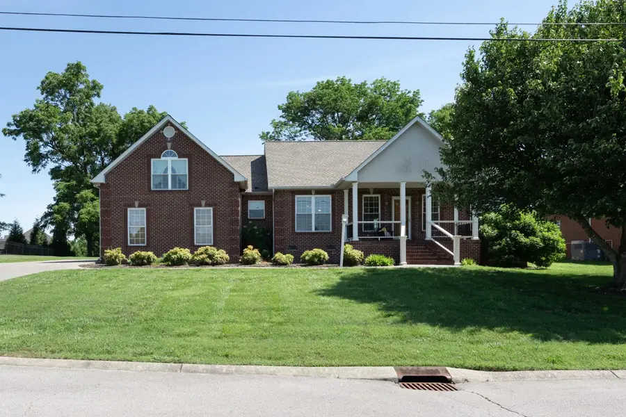 291 Bayhill Dr, Gallatin, TN 37066 - #2