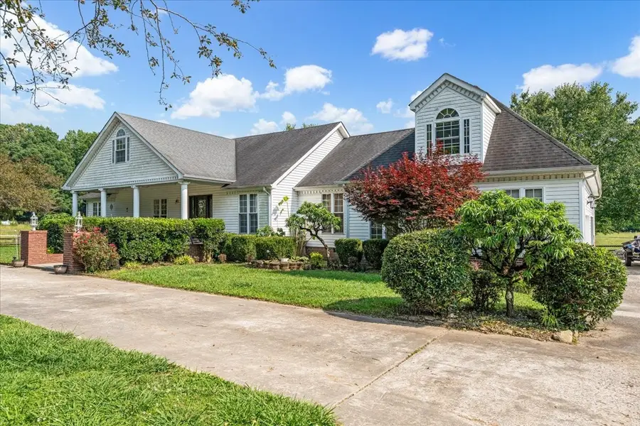 431 Jack Thomas Dr, Manchester, TN 37355 - #2
