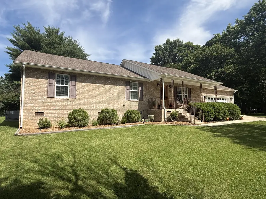 145 Murray Lake Dr, Winchester, TN 37398 - #2