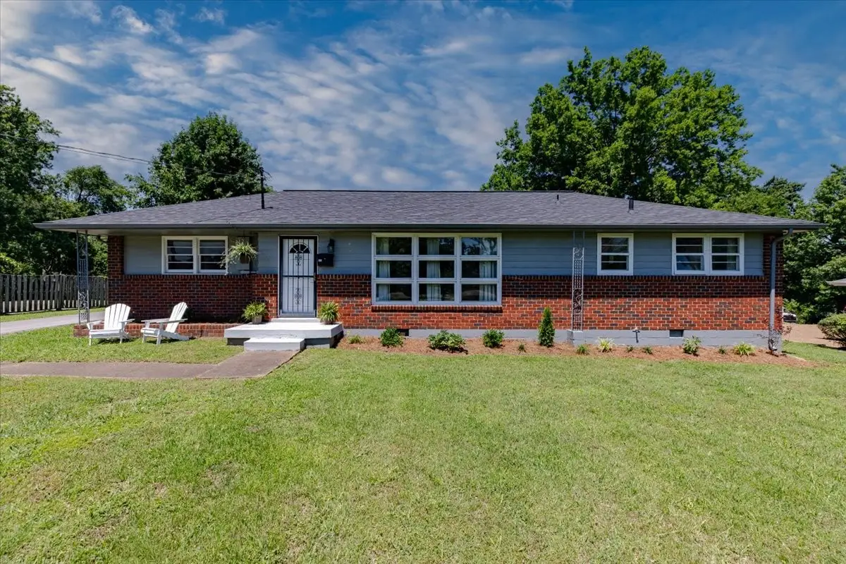 606 Gibson Dr, Madison, TN 37115 - #1