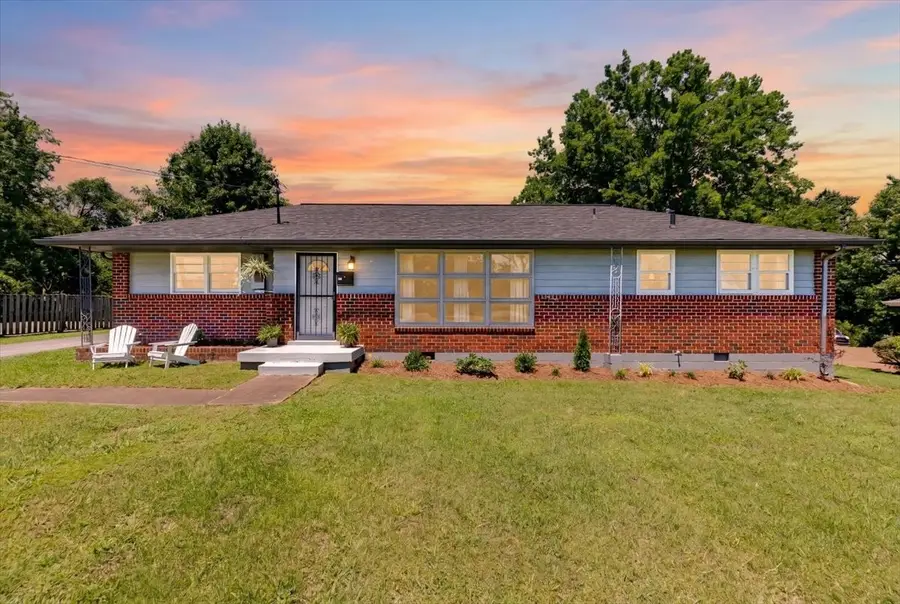 606 Gibson Dr, Madison, TN 37115 - #2