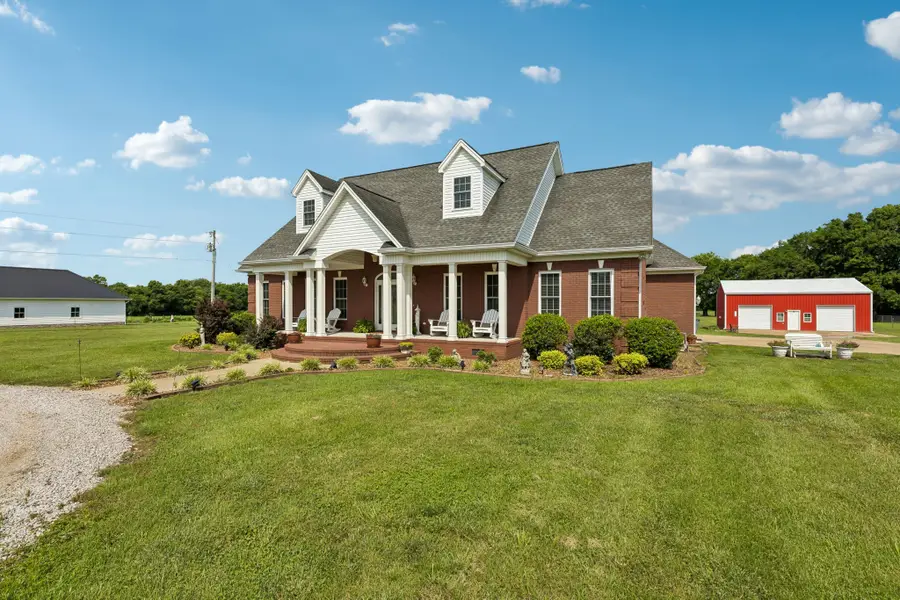 4294 Trousdale Ln, Columbia, TN 38401 - #2