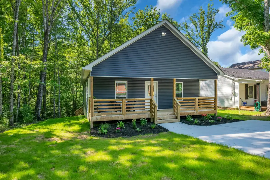 2411 Bell St, Ashland City, TN 37015 - #3