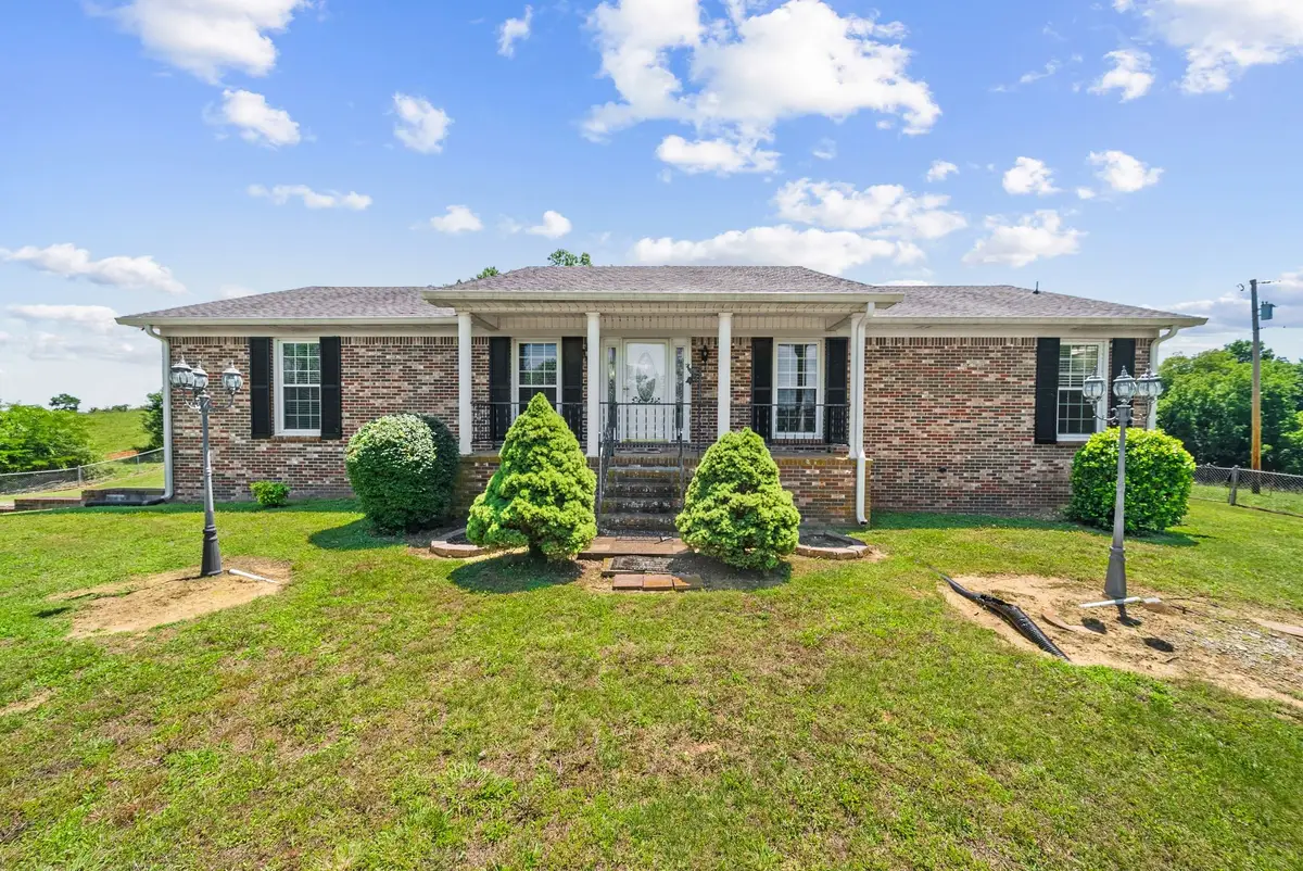 1826 Newcut Rd, Columbia, TN 38401 - #1