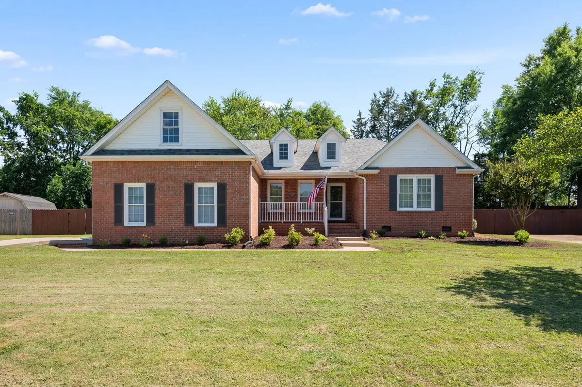 206 Brentmeade Dr, Murfreesboro, TN 37130 - #1