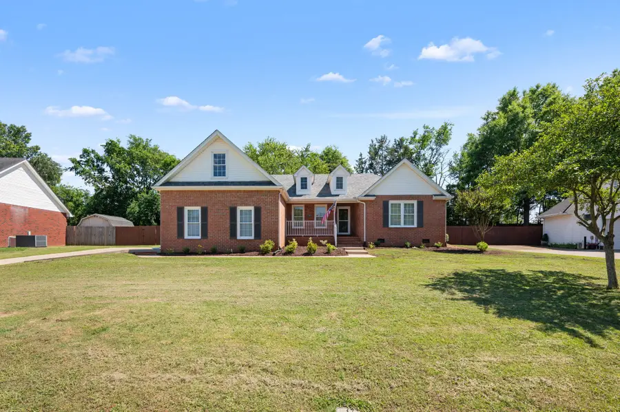 206 Brentmeade Dr, Murfreesboro, TN 37130 - #2