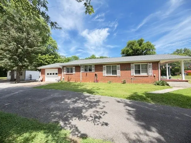 603 N Main St, Estill Springs, TN 37330 - #1